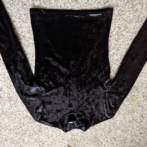 Black velvet long sleeve